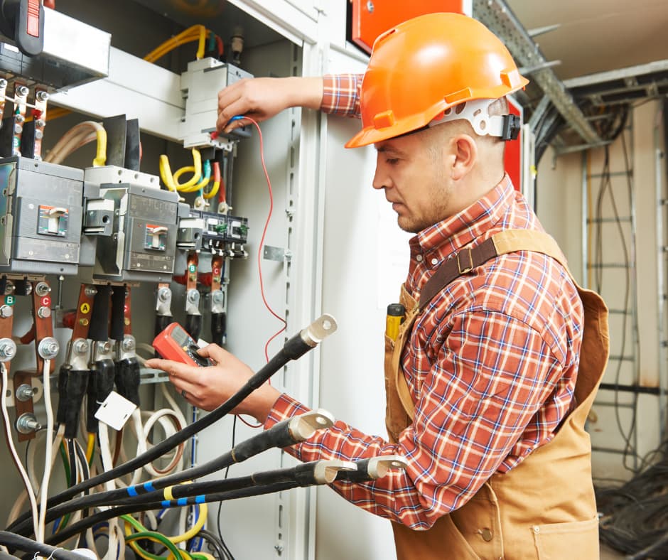 Die Bedeutung der UVV Prüfung im Rahmen der DGUV V3 Prüfung zur Gewährleistung der elektrischen Sicherheit
