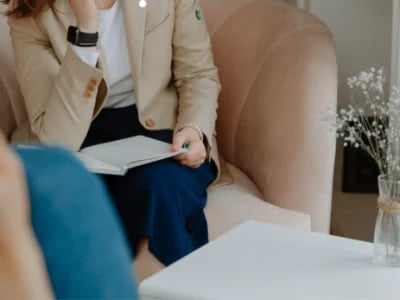 Der Osteopath als Teil der ganzheitlichen Therapie in der Naturheilpraxis Hörhammer