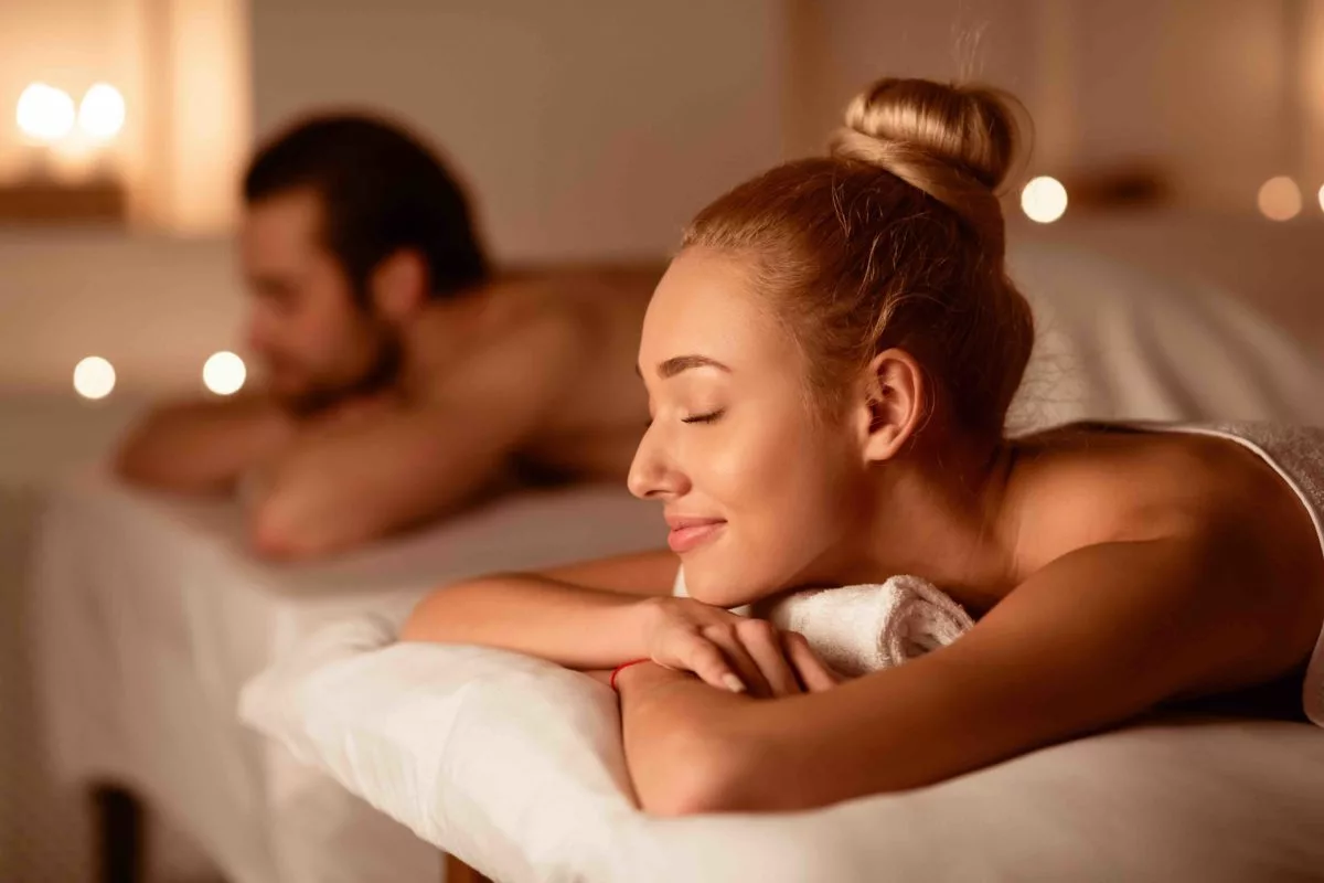 Lassen Sie sich fallen – Exklusive Massage mit Happy End in Berlin
