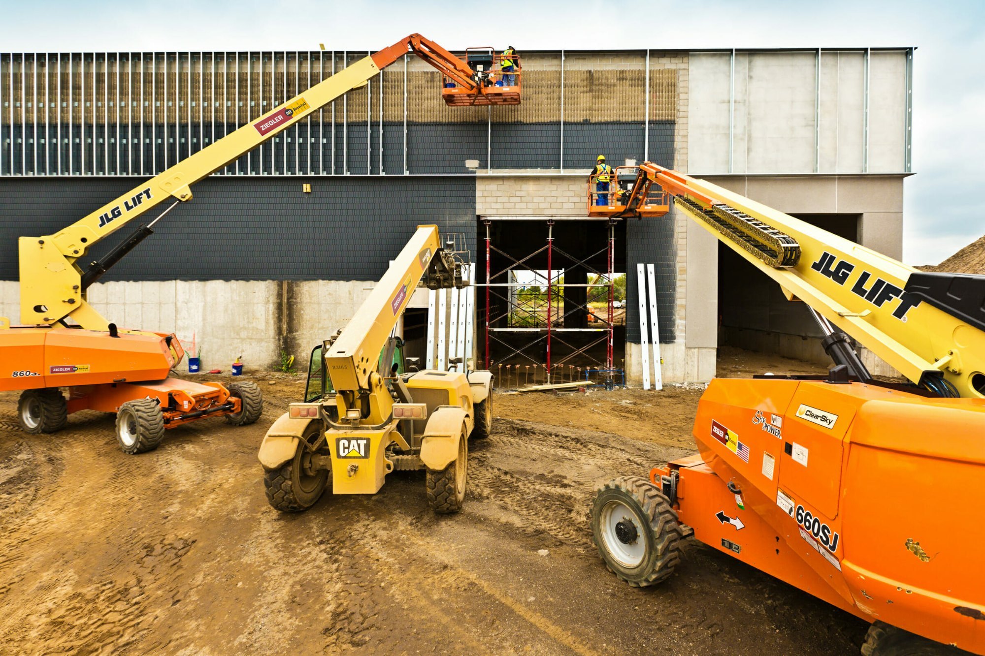Jetzt Baumaschinen mieten: Effizient, zuverlässig &amp; mit kostenfreiem Zubehör